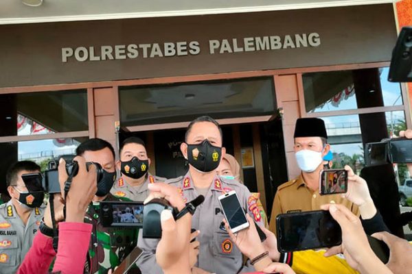 kapolda sumsel imbau masyarakat tetap patuhi protokol kesehatan 26731