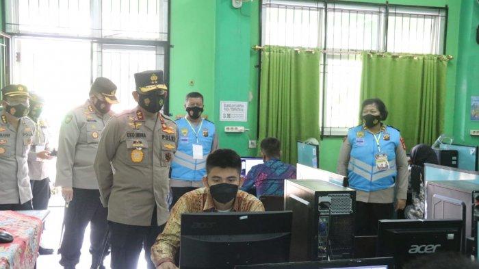 kapolda sumsel lakukan pengecekan pelaksanaan test akademik penerimaan bintara dan tamtama 2021 28674