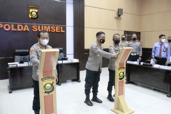 kapolda sumsel launching aplikasi si raja musi dan e kopi biro sdm 18324