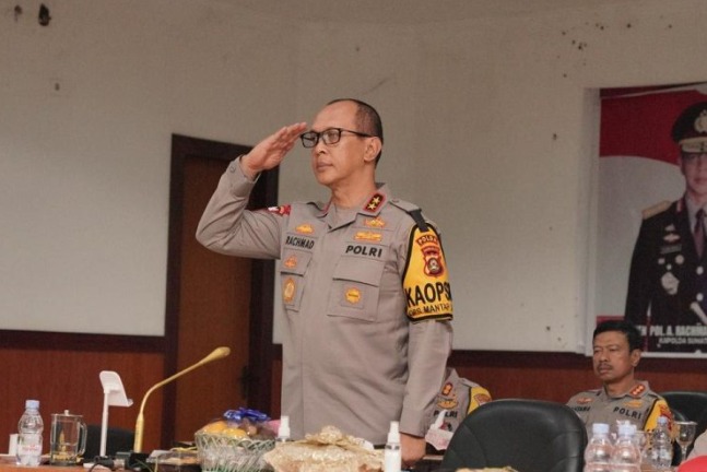 kapolda sumsel raih penghargaan dari kapolri sebagai polda terbaik ke 2 dalam program quick win presisi 2023 68215