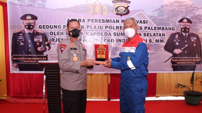 kapolda sumsel resmikan langsung gedung renovasi mapolsek plaju 29328