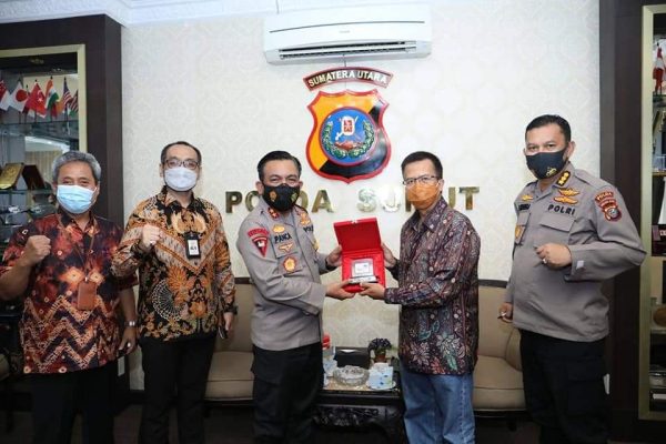 kapolda sumut audiensi dengan pt telkom regional i sumatera siap sediakan layanan call center 110 9075