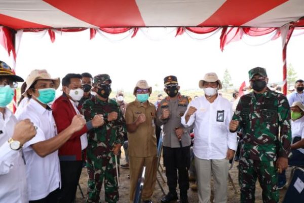 kapolda sumut dampingi kunjungan kerja tiga menteri ke kabupaten humbahas 30885