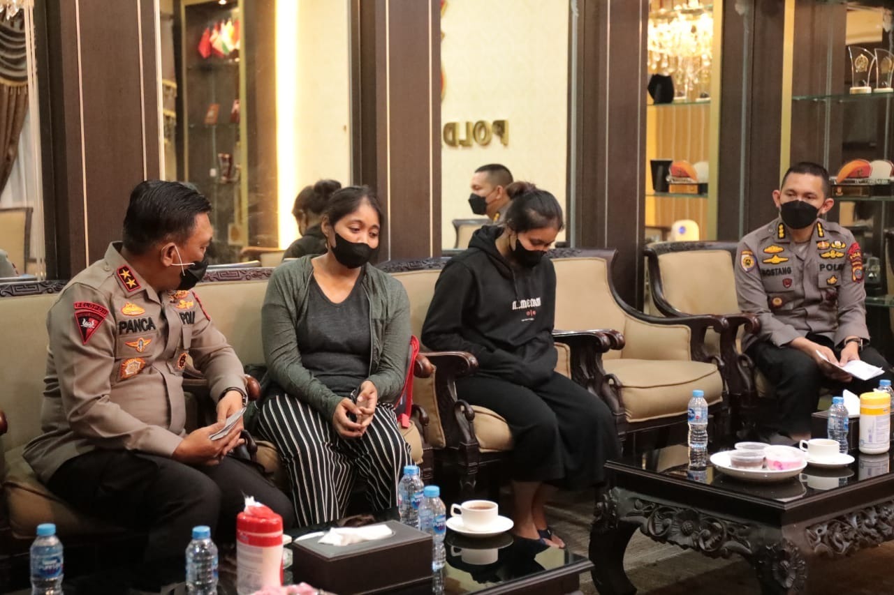 kapolda sumut membantu dan menuntaskan atas pengaduan yang dialami oleh masyarakat 23062