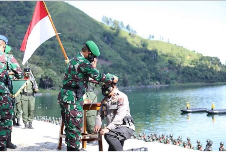 kapolda sumut terima pembaretan sebagai warga kehormatan kodam i bb 29128