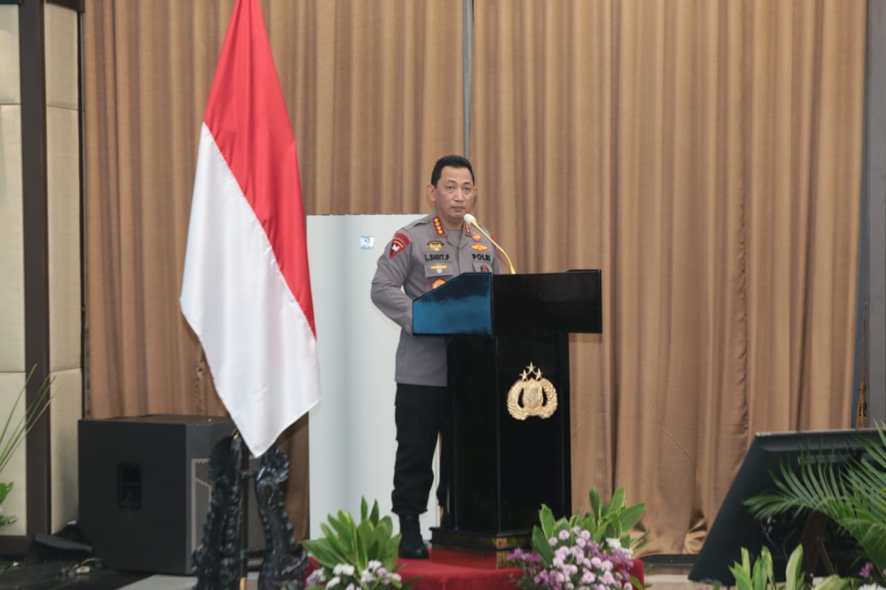 kapolri 12 kapolres peraih pelayanan prima berkesempatan karier lebih baik 30569