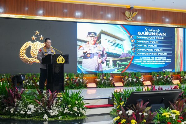 kapolri apresiasi e learning jadi cara tingkatkan kemampuan kehumasan anggota 71687