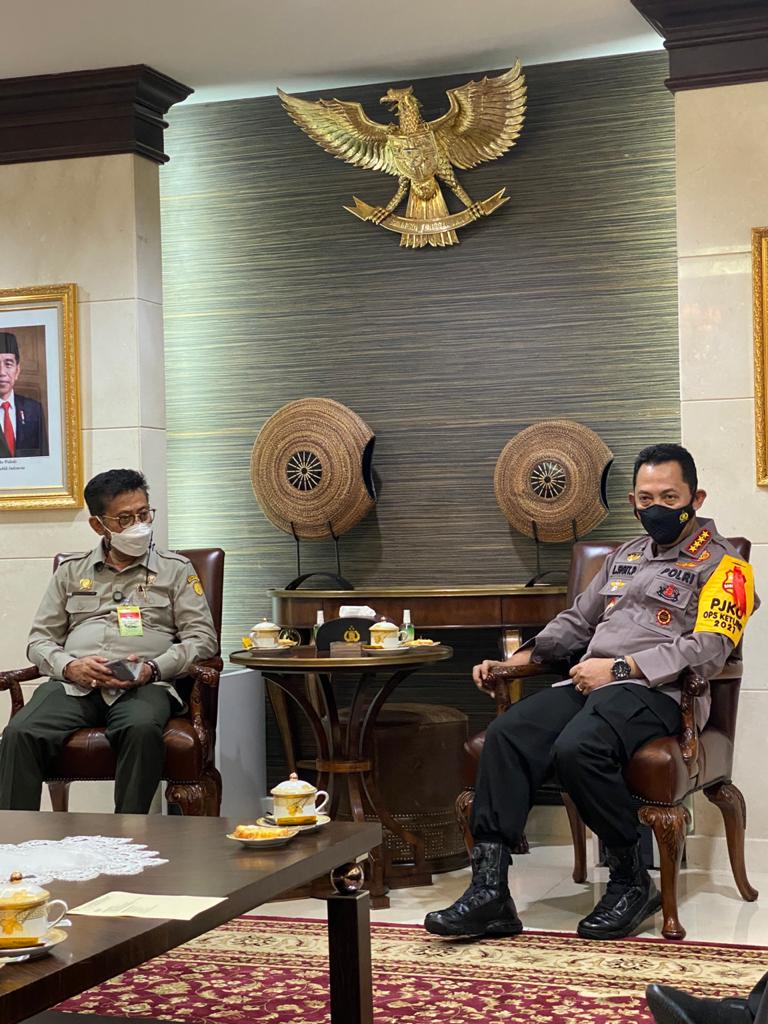 kapolri bersama menteri pertanian bahas swasembada beras hingga pendistribusian pupuk subsidi 28447
