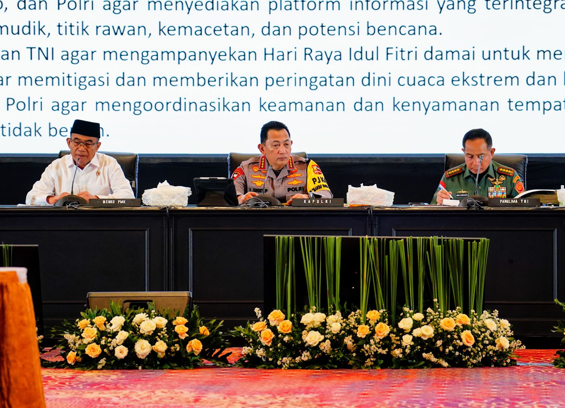 kapolri biaya tol dibebaskan jika antrean panjang 71784