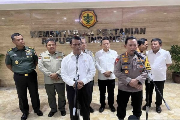 kapolri dukung gebrakan mentan wujudkan swasembada pangan 73084