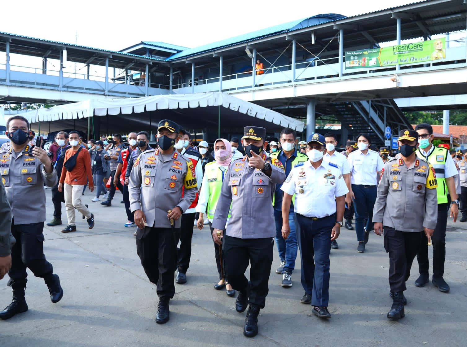 kapolri harap penambahan kapal dan dermaga urai kepadatan di pelabuhan merak 46500