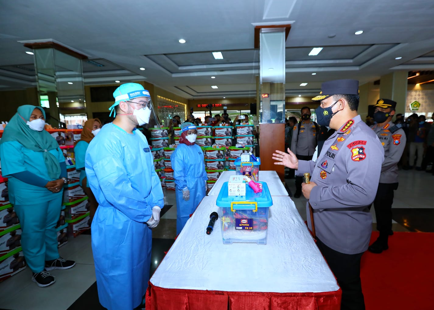 kapolri imbau masyarakat yang terpapar dirawat di isoter guna putus penyebaran covid 19 20982