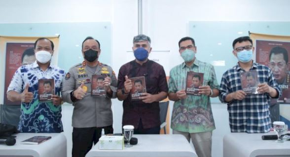 kapolri jelaskan polri akan terus berbenah wujudkan harapan masyarakat 45362