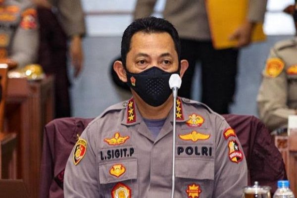 kapolri minta pati polri fokus tuntaskan program pemerintah tangani covid 19 9432