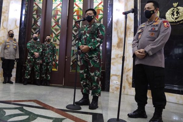 kapolri tekankan soliditas tni dan polri 30407