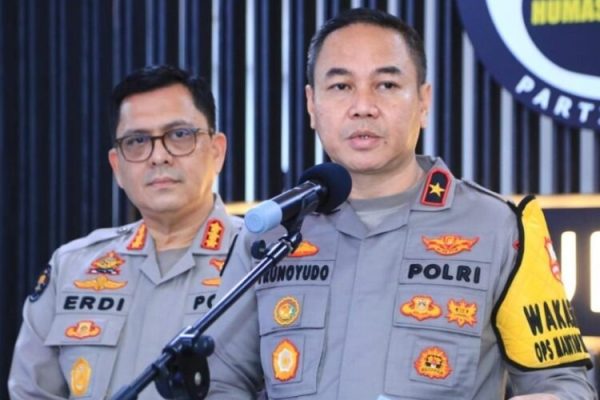 karopenmas divisi humas polri tni dan polri terus bersinergi di papua barat 72639