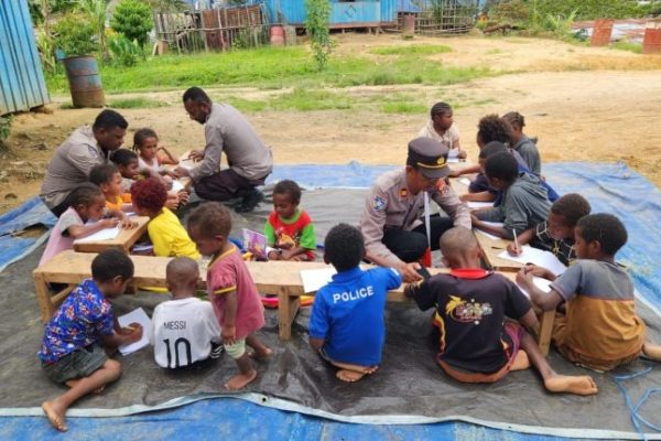 kegiatan si ipar mendorong kemajuan anak papua 52846