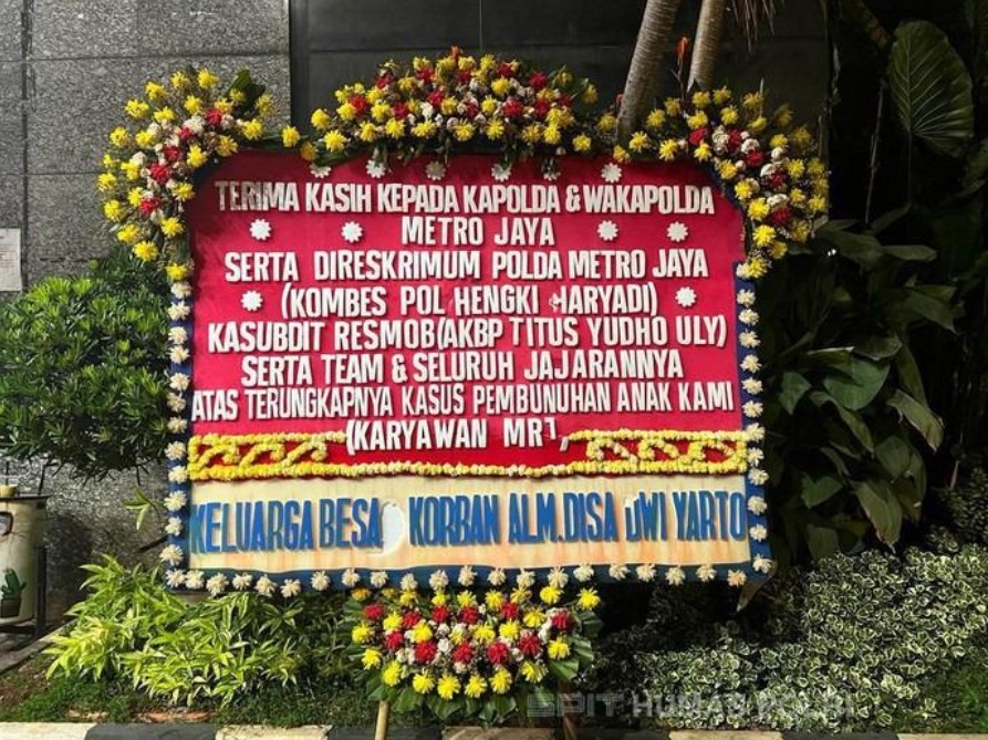 keluarga apresiasi polisi usai berhasil ungkap kasus pembunuhan karyawan mrt di bkt 66477