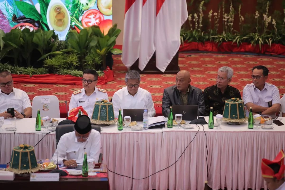 kemendes pdt jadi kontributor utama ketahanan pangan desa 83146