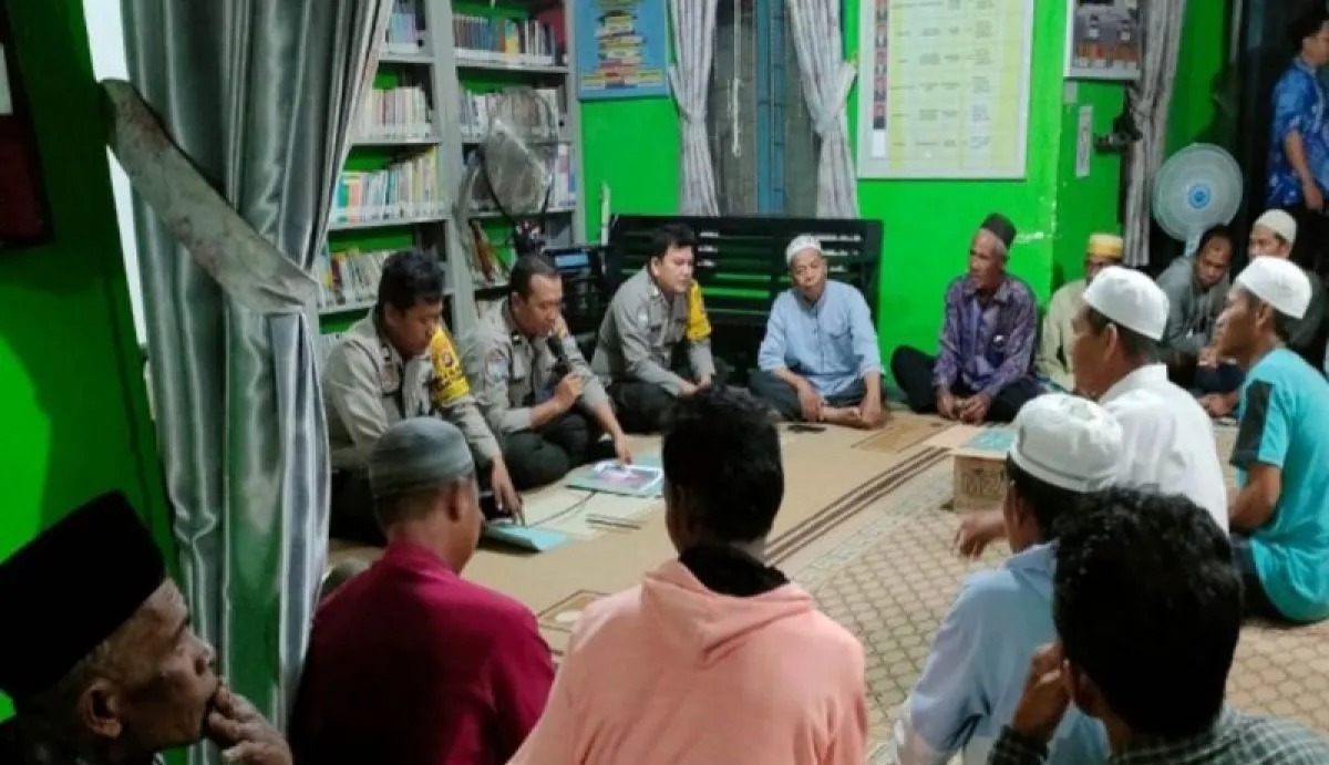 kepolisian berikan apresiasi pelaksanaan sosialisasi yang masif mendorong partisipasi masyarakat dalam penanggulangan karhutla di hulu sungai selatan 61968
