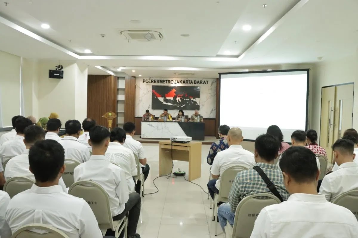 kepolisian tingkatan keahlian tangani kasus tppo di jakbar 66641