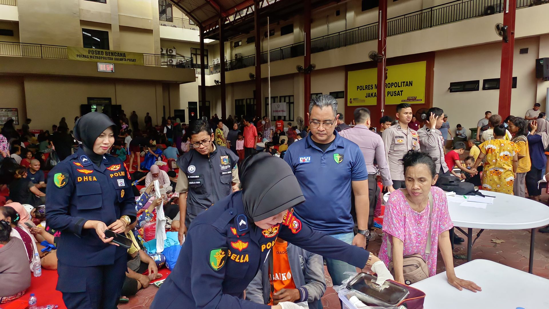 korban kebakaran di kemayoran diungsikan ke posko polres metro jakpus 83267