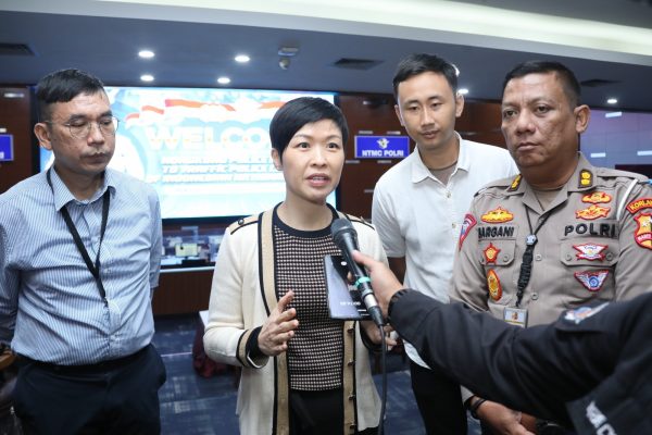 kunjungi ntmc polri polisi hongkong professional dan luar biasa 54346