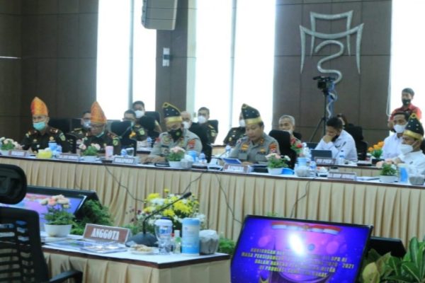 kunjungi polda sumbar komisi iii dpr ri bahas perkembangan situasi kamtibmas 13087
