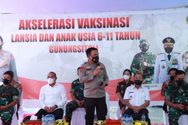 kunjungi pulau nias kapolda sumut dan forkopimda kejar percepatan vaksinasi lansia dan anak 6 11 tahun 20947