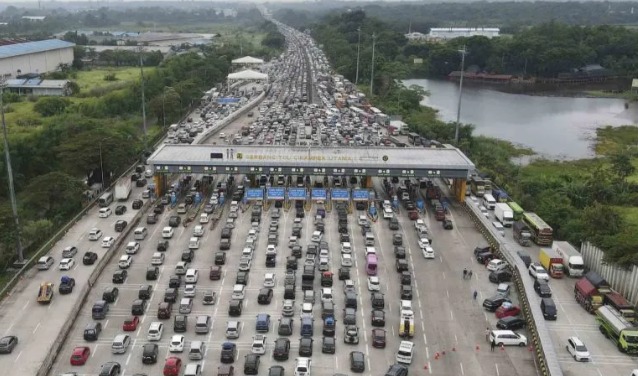 lemkapi ungkap kerja keras polri mampu lancarkan arus mudik dan balik 57457
