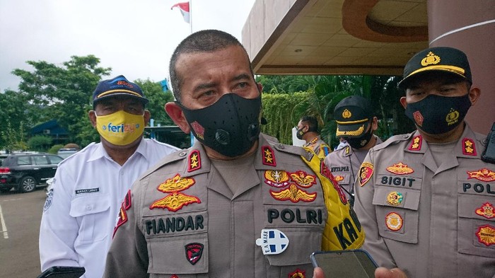 libur panjang maulid nabi saw kapolda banten imbau masyarakat tetap mematuhi protokol kesehatan selama berlibur 11601