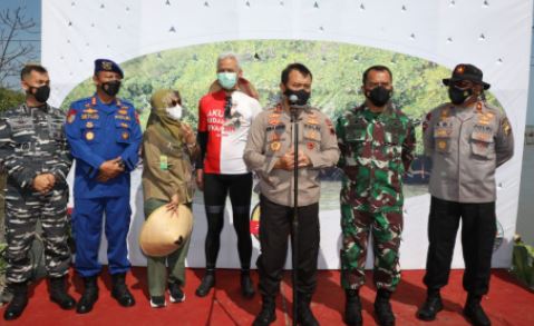 mageri segoro polda jateng berhasil raih rekor muri 9769