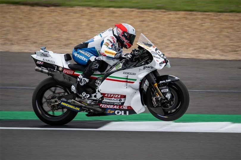 marc marquez kalahkan pecco bagnaia di motogp san marino 2024 78588
