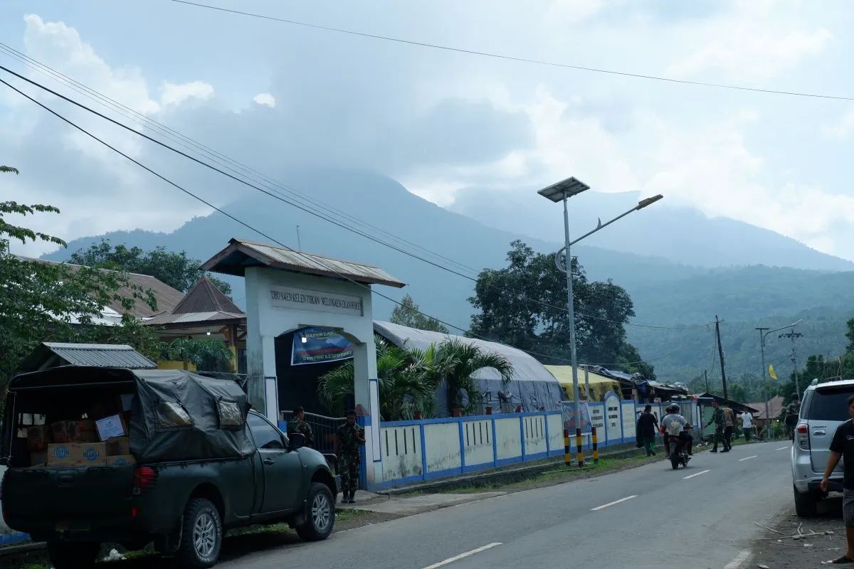 masyarakat diimbau tidak percaya hoaks erupsi gunung lewotobi ntt 68647