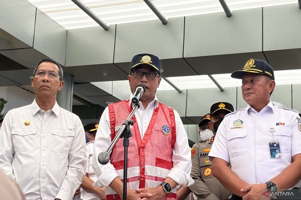 menhub minta para kapolres putar balik bus pariwisata yang tak lakukan ramp check 72366