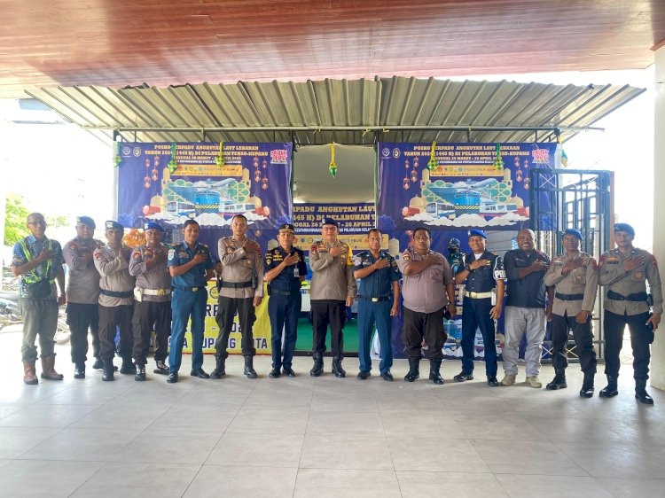 menjelang mudik lebaran dirpolairud polda ntt tinjau pelabuhan tenau kupang 72254