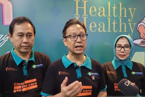 menkes tekankan pentingnya peran organisasi untuk edukasi masyarakat soal deteksi dini kanker 70365