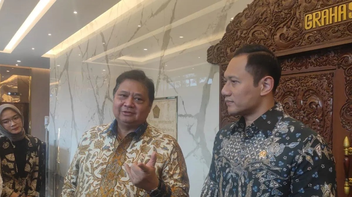 menko airlangga pastikan tarif listrik dan bbm tak naik hingga juni 2024 70694