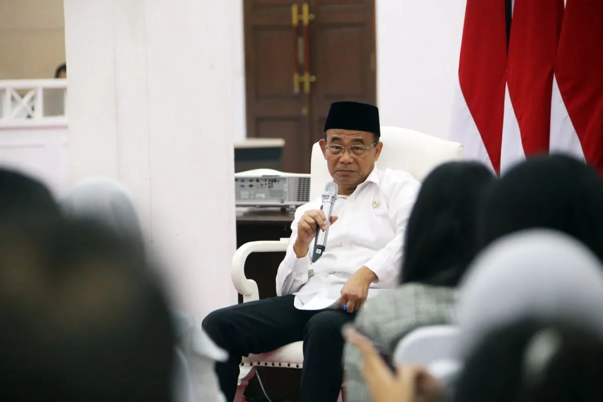 menko pmk bansos tak lagi diberikan dalam bentuk fisik 76071