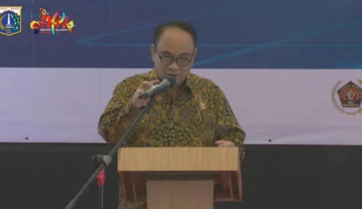 menkominfo budi bagikan 4 tips untuk media tetap eksis di tengah perkembangan ai 70354