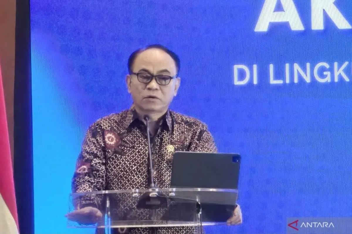 menkominfo seluruh pegawai sudah tanda tangan pakta integritas cegah judi 76874