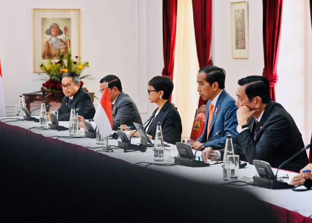 menlu ri kenya perkuat kerja sama di bidang investasi energi 62620