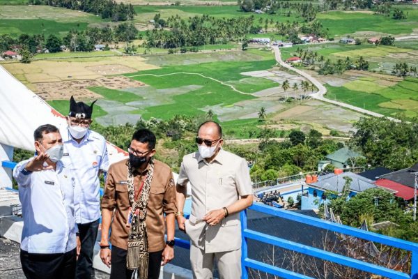 menparekraf dorong bukit cinangkiak solok kembangkan konsep wisata berkelanjutan 45933