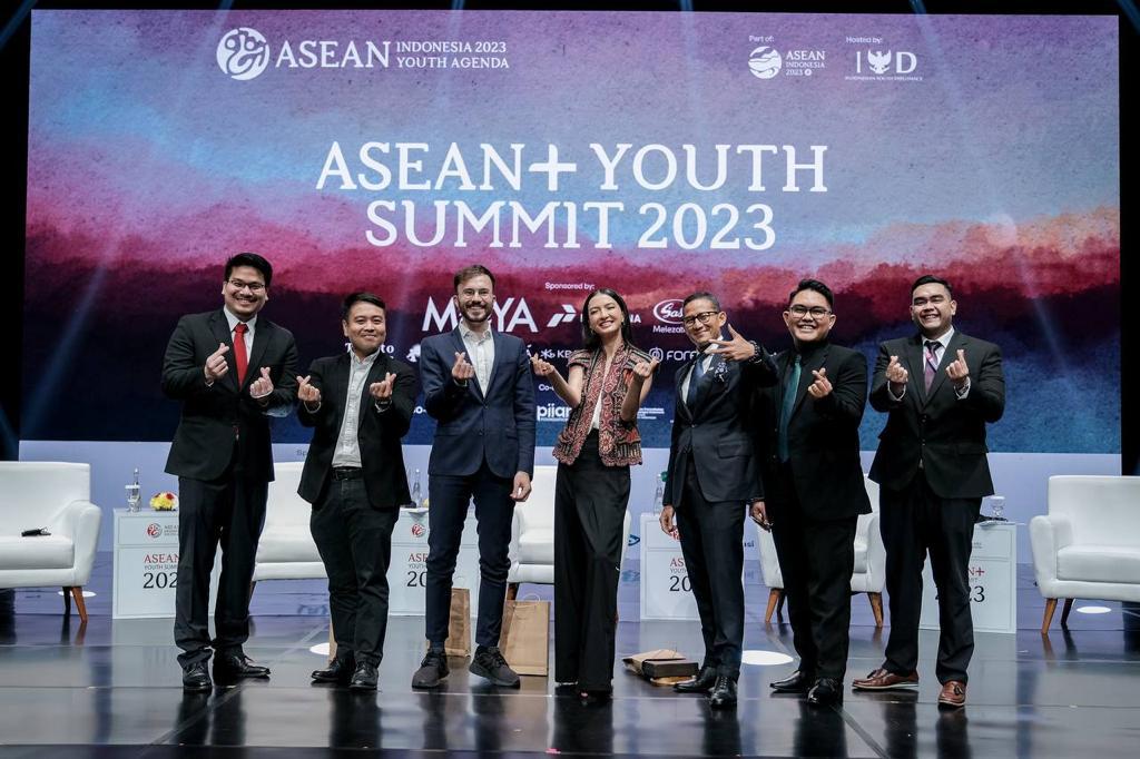 menparekraf pemuda asean harus berperan ciptakan lapangan kerja dan terlibat dalam isu keberlanjutan 63315