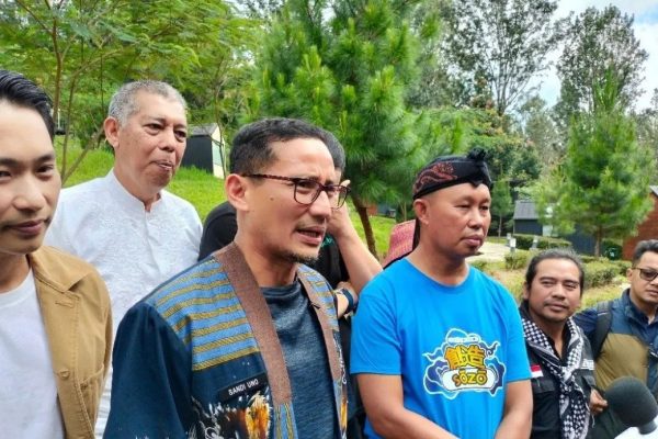 menparekraf sandiaga uno sampaikan duka atas kecelakaan beruntun di km 58 tol japek 72378