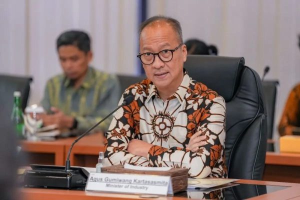 menperin satpol pp bisa bantu amankan kawasan industri dari aktivitas premanisme 84294