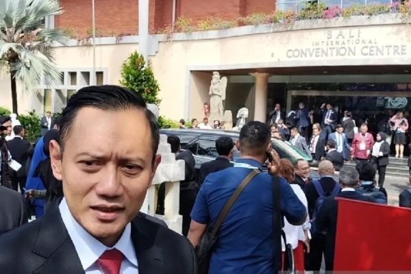 menteri atr tegaskan indonesia harus terdepan jaga air bersih 74220