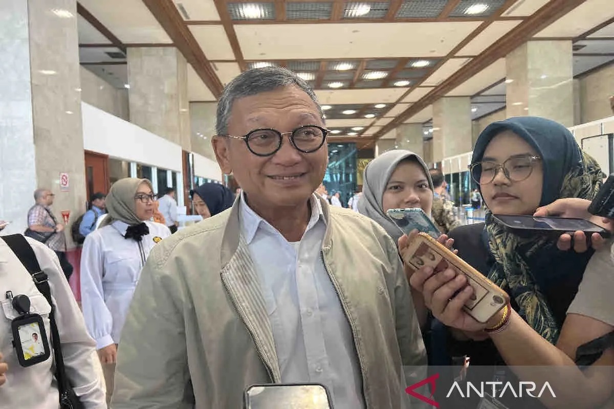 menteri esdm pastikan kebijakan subsidi listrik sasar rumah tangga miskin dan rentan 75474