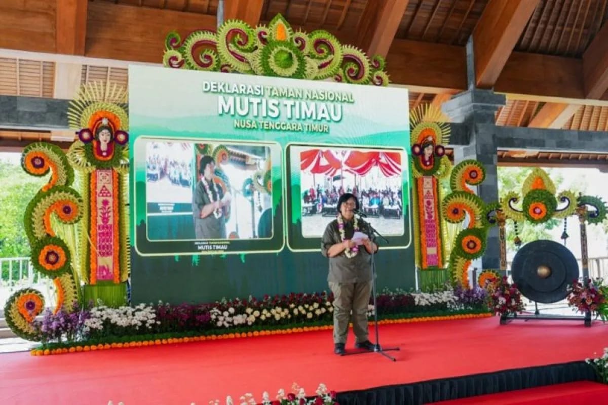 menteri lhk deklarasikan mutis timau di ntt sebagai taman nasional ke 56 78607