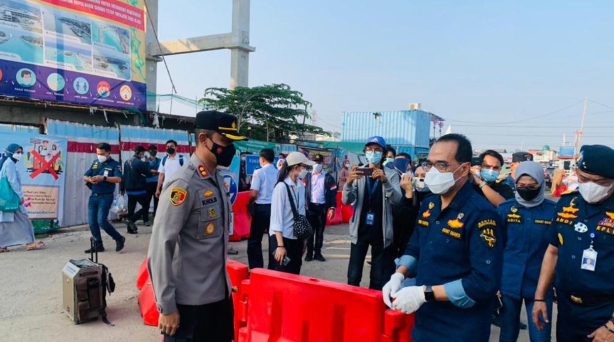 menteri perhubungan apresiasi polri sediakan swab antigen di pelabuhan 28398